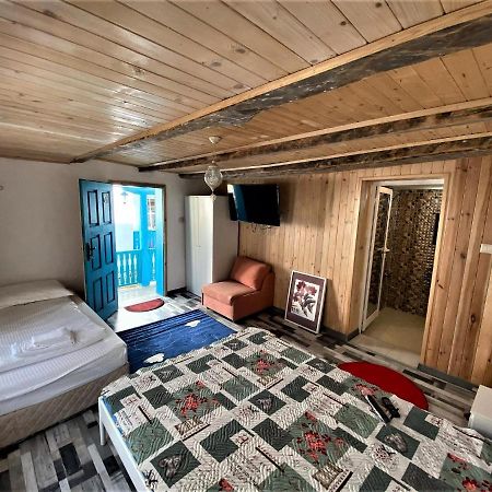 Цяла Ваканционна Къща- Florina Houses Hotell Goranovtsi Exteriör bild